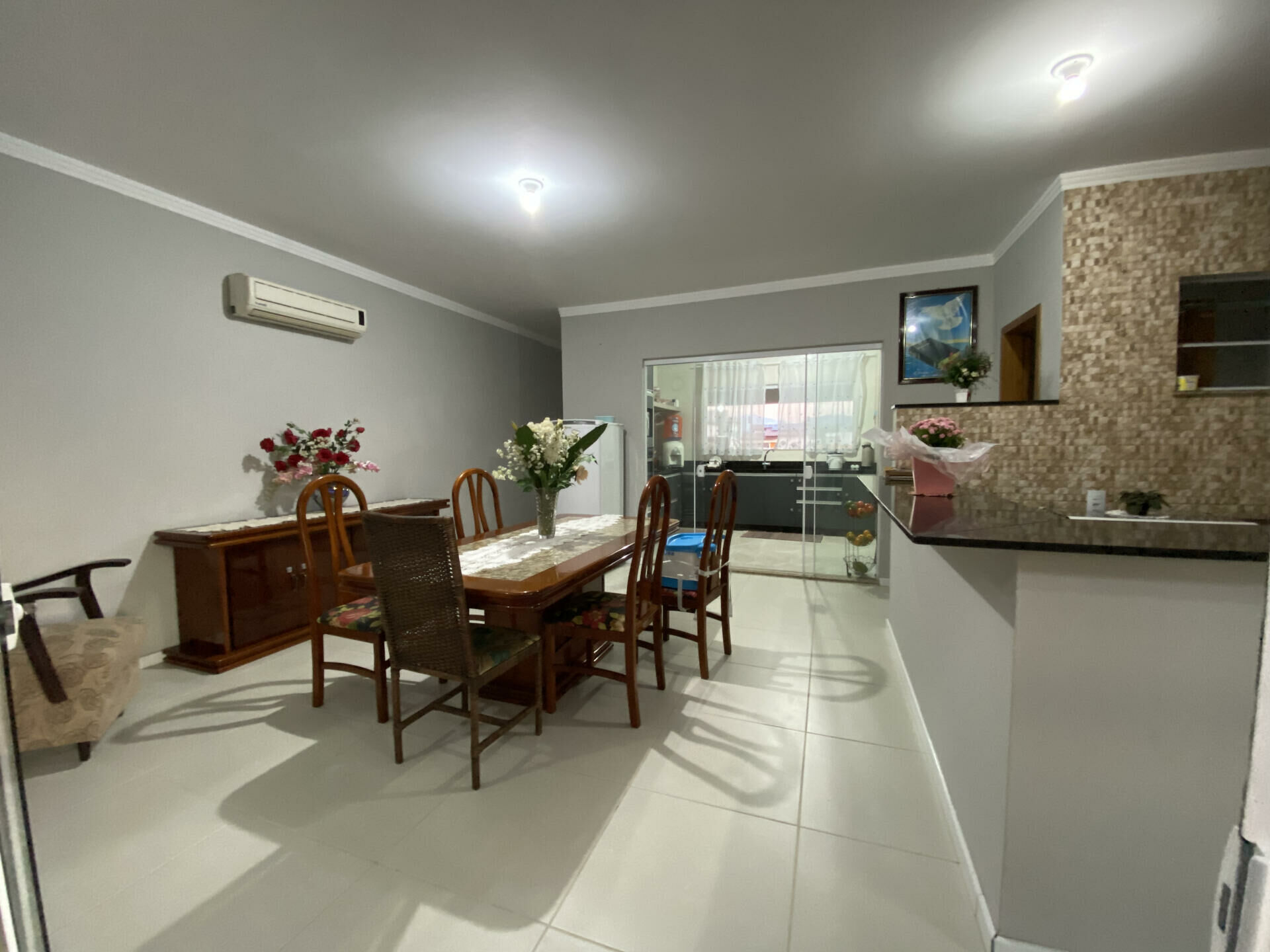 Imagem do Casa em três Rios do Norte - 200 m² de área construída e 481 m² de terreno